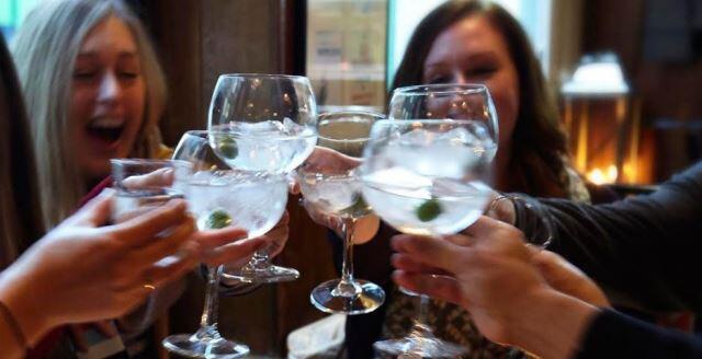 A food tour makes a great gift for traveling family and friends!
