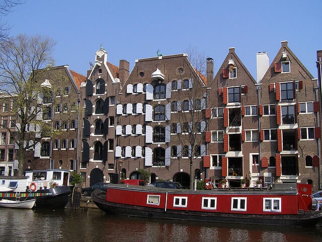 Brouwersgracht-canal-amsterdam