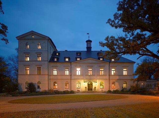 Chateau Mcely