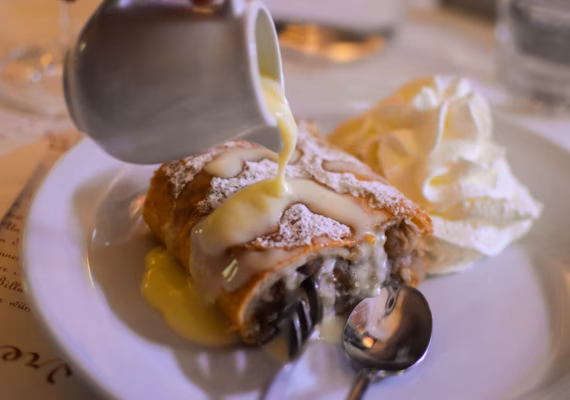 Prague Food & Beer Tour: Special 10 Year Anniversary Edition