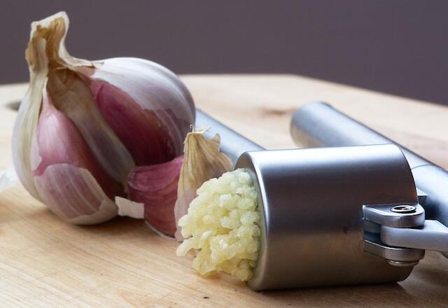 Garlic - Prague cooking classes