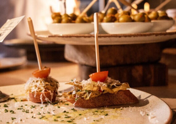 Eating London: Twilight Soho VIP Food & Drinks Tour