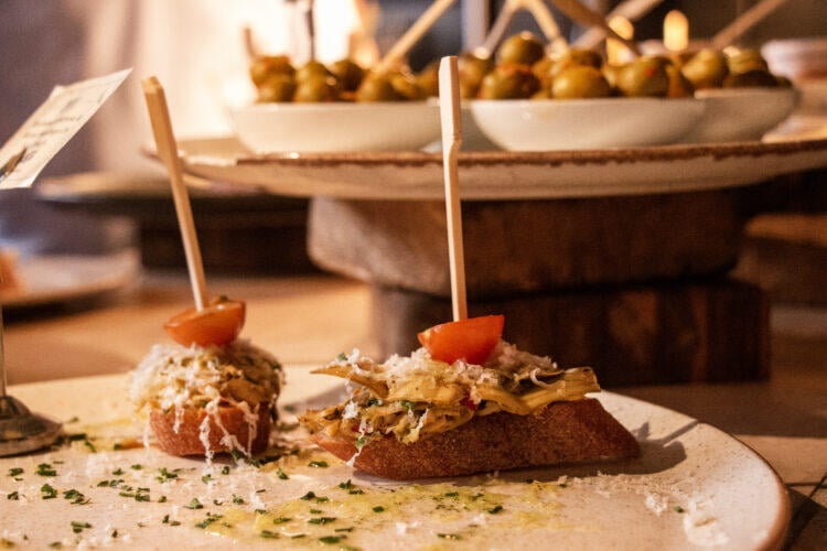 Eating London: Twilight Soho VIP Food & Drinks Tour