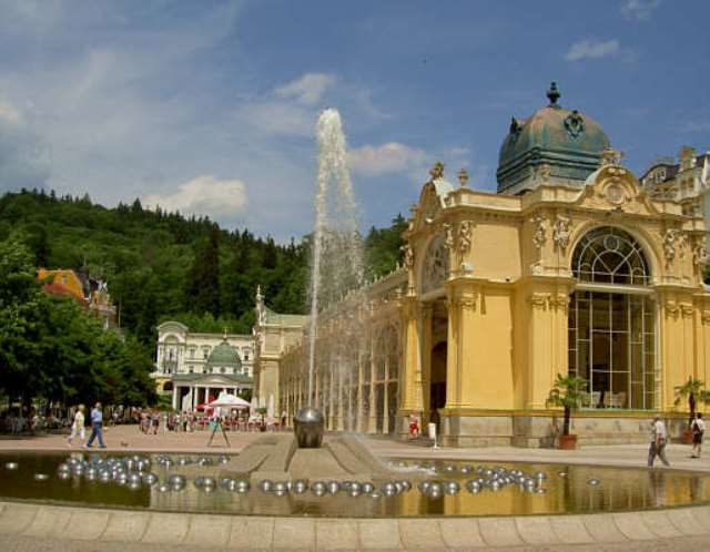 Marienbad-Brunnen - day trips from Prague