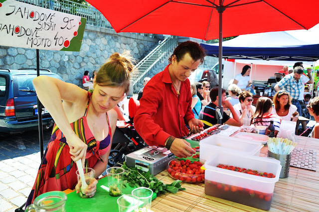 Strawberries Naplavka