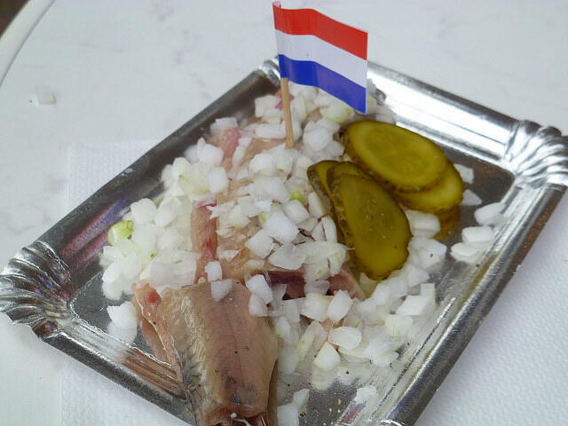 herring - food crawl Amsterdam