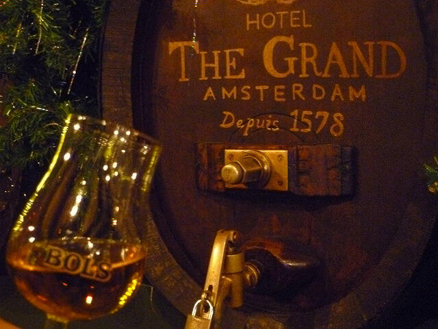 jenever_barrel