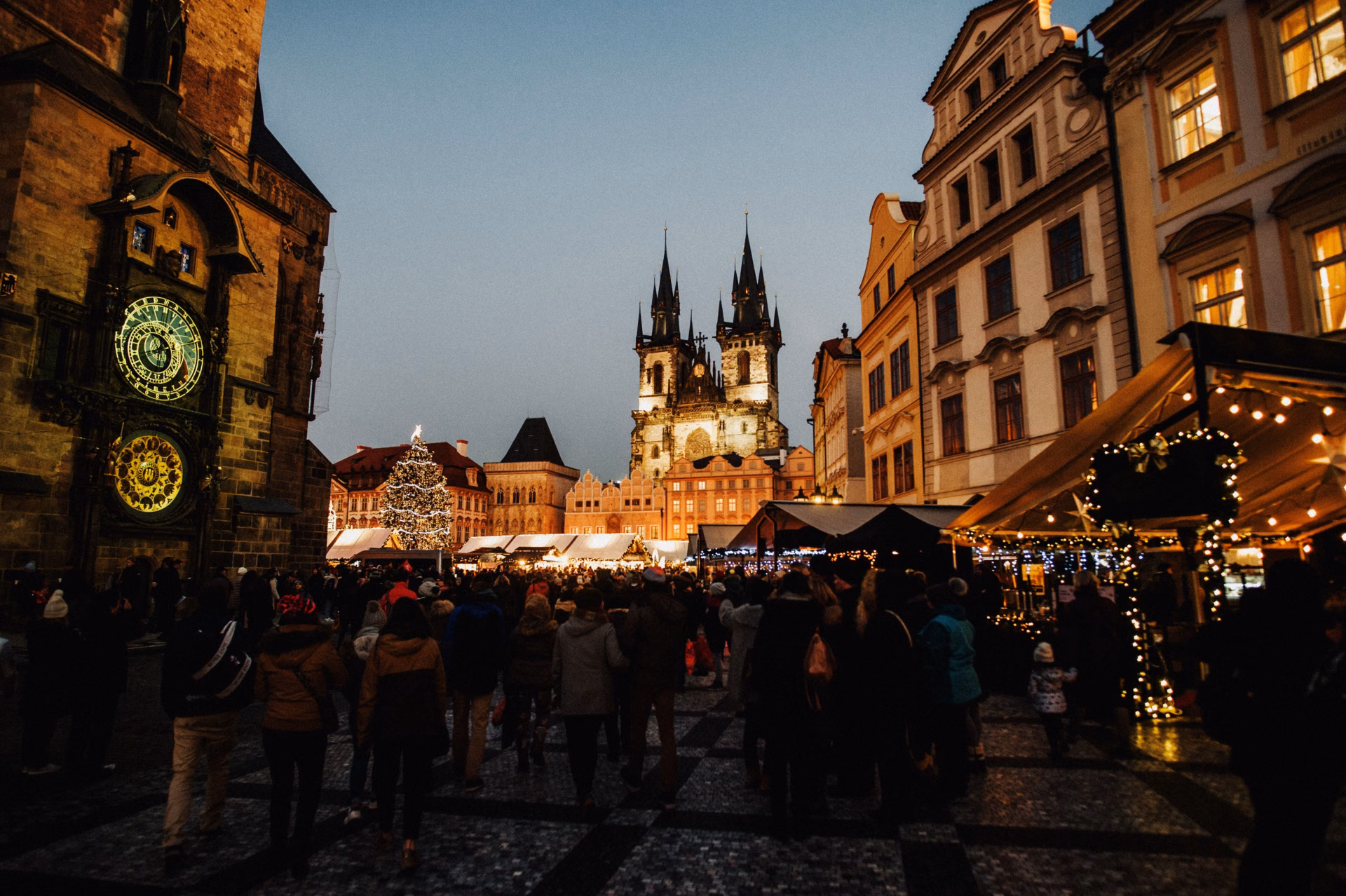 Prague Christmas Market Food Tour