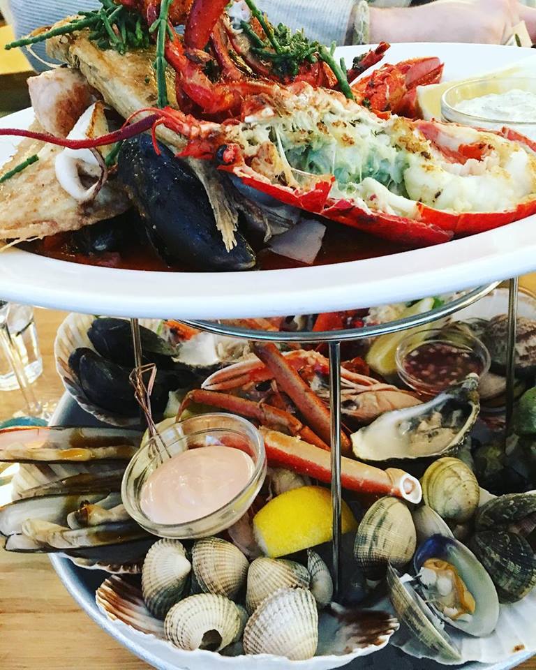seafood bar