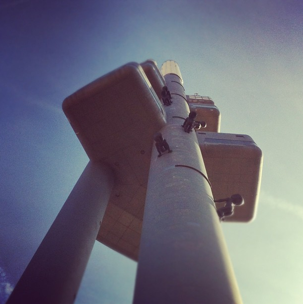 zizkov_tower_oblaca_prague_restaurants_with_view_eatingprague