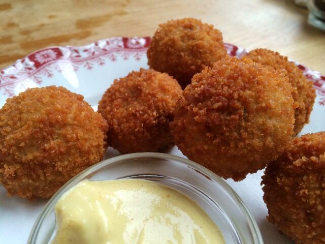 Bitterballen
