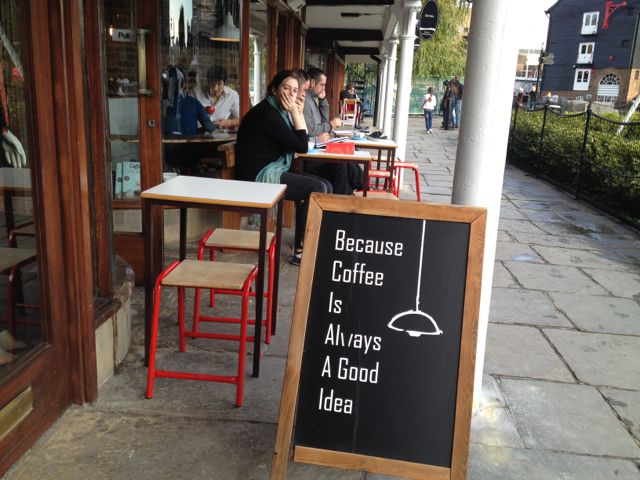 Café culture in London. Photo: Sarah Lee