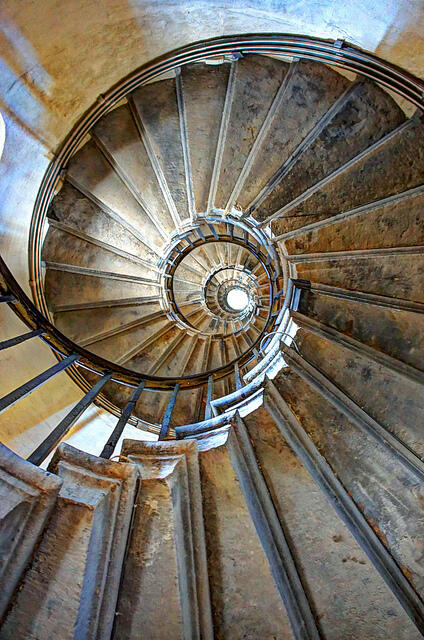 Hit the stairs for one of the best views in London, from the Monument. Photo: William Pearce, Flickr