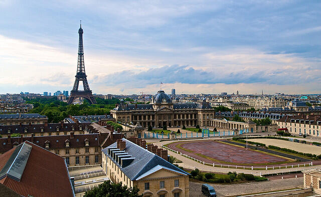 From one iconic city to another. Take day tours from London to Paris. Photo: Larry Johnson, Flickr