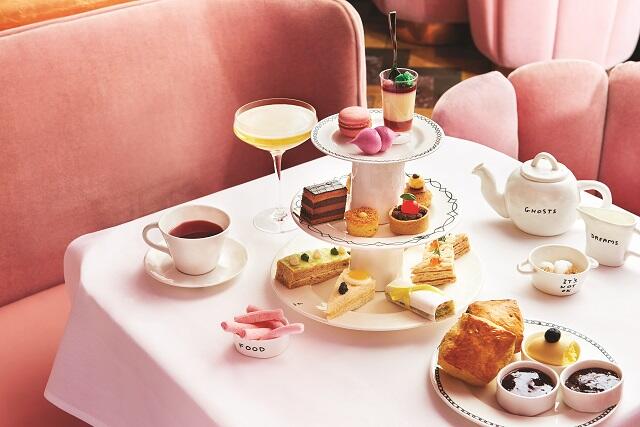 Pretty in pink at sketch