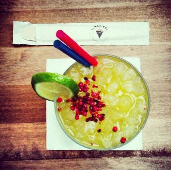 Have a cool caipirinha at Temakinho.