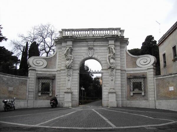 Entrance to Celimontana Park