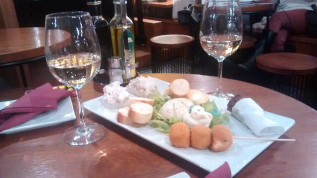 cicchetti-al-sbarlefo-cookinvenice-withwine