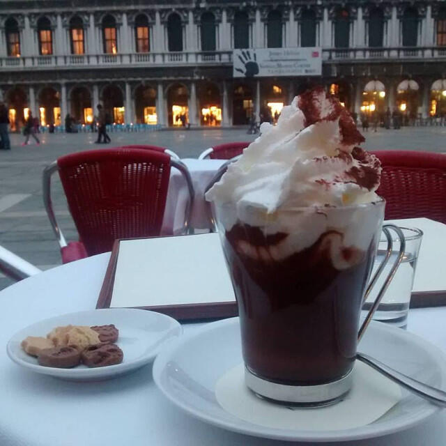 cioccolata-caffe-quadri-san marco