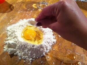 cooking-pasta-italy-food-eating