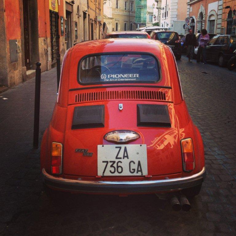 Fiat 500 Vintage tour in Rome Rome tour through the streets
