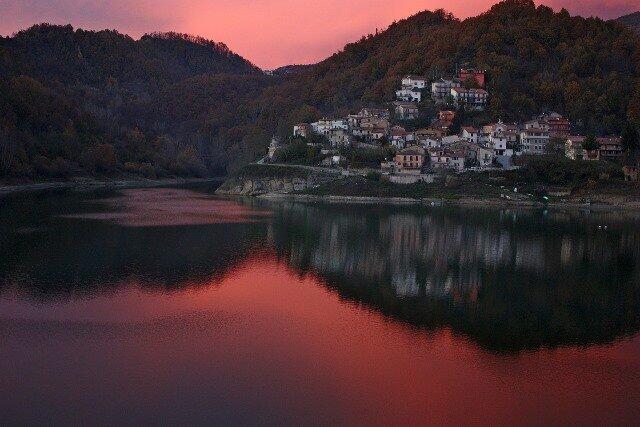 car trip around italy foothills-of-sabina