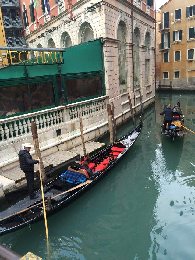 gondoliers