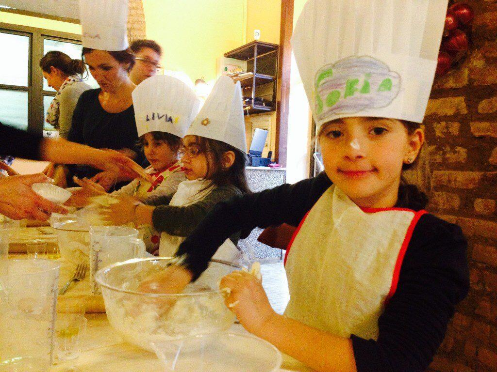 If these kids can make pizza dough, so can you!