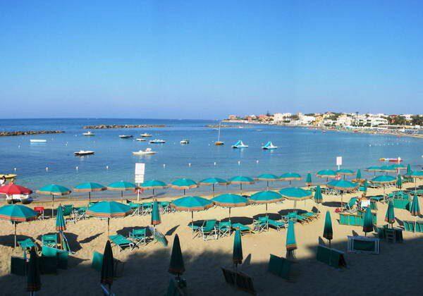 Santamarinella is one of Rome's best-kept beach secrets in summer