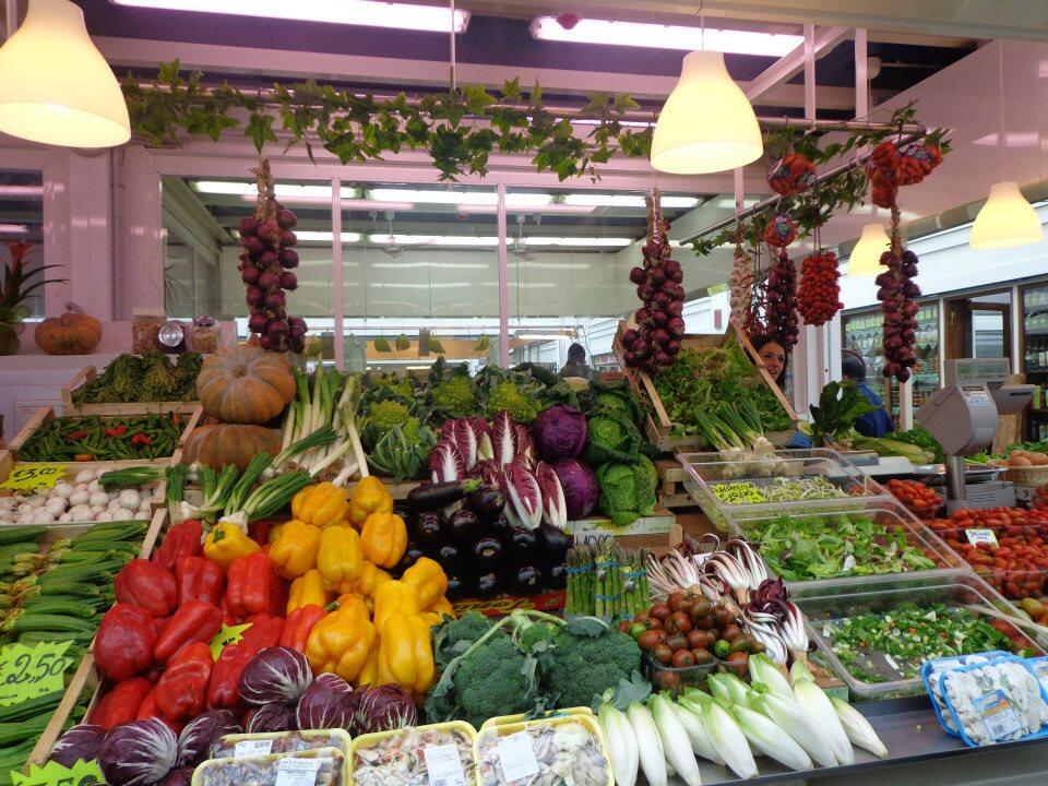 Just another market in Rome!