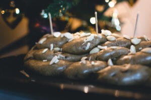 traditional-czech-christmas-cake-vanocka