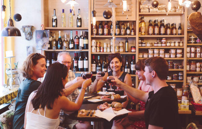 Le Marais Food & Wine Tour