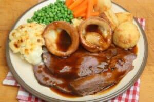 Best-Traditional-Food-in-London-Sunday-Roast