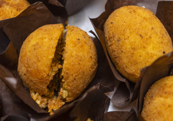 Eating Palermo: Evening Food & Wine Tour