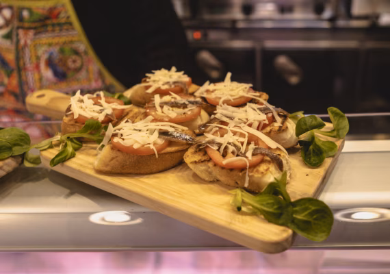 Eating Palermo: Evening Food & Wine Tour