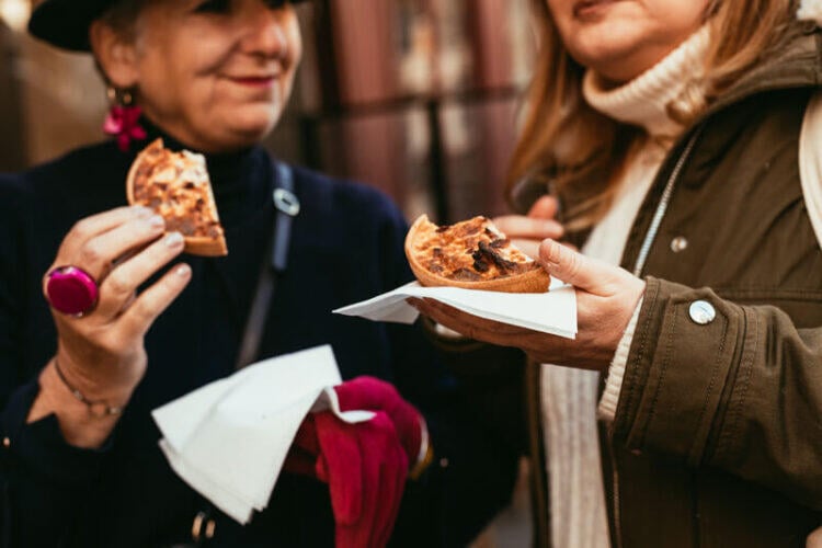 A Morning in Paris Food Tour: Croissants, Baguettes & Chocolate 