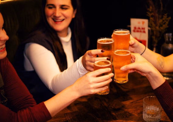 Eating Edinburgh: Old Town Food & Drinks Tour