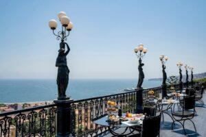 Bidder_Bar_Naples