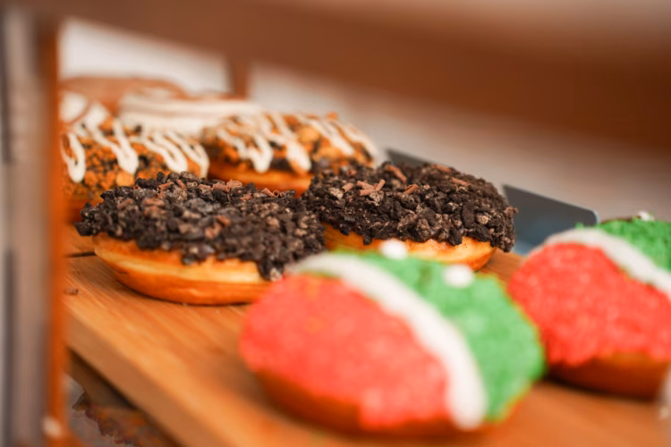Eating Edinburgh: Old Town Food & Drinks Tour