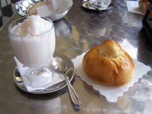 portion_of_granita_and_brioche
