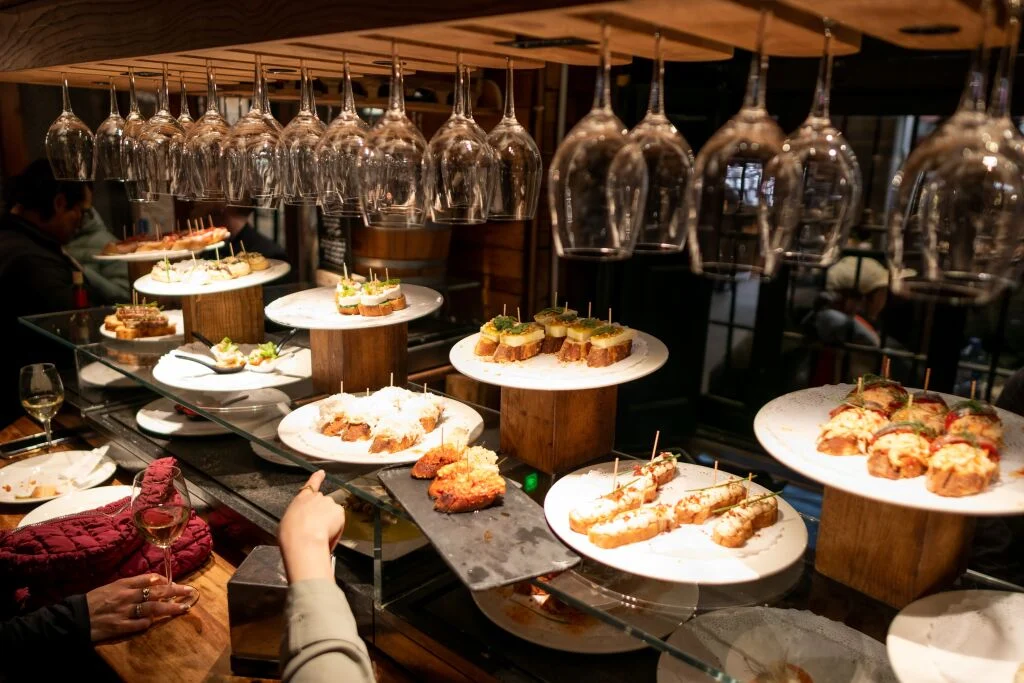 Barcelona-tapas-food-tour-euskal-extea