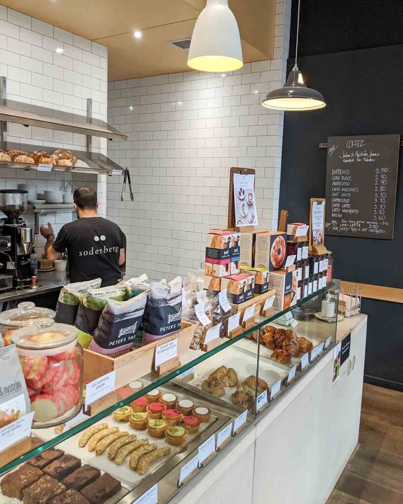 A Local’s Guide to Bakeries in Edinburgh | Eating Europe
