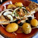 Bacalhau_with_potatoes_Porto