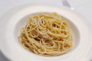 gluten_free_cacio_e_pepe_Rome