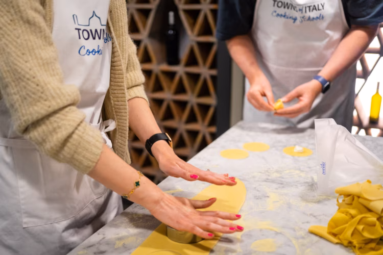 Pasta & Tiramisu Cooking Class in Milan