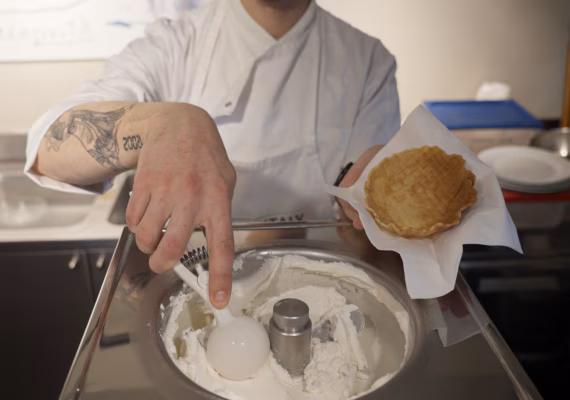 Pasta and Gelato Cooking Class in Palermo