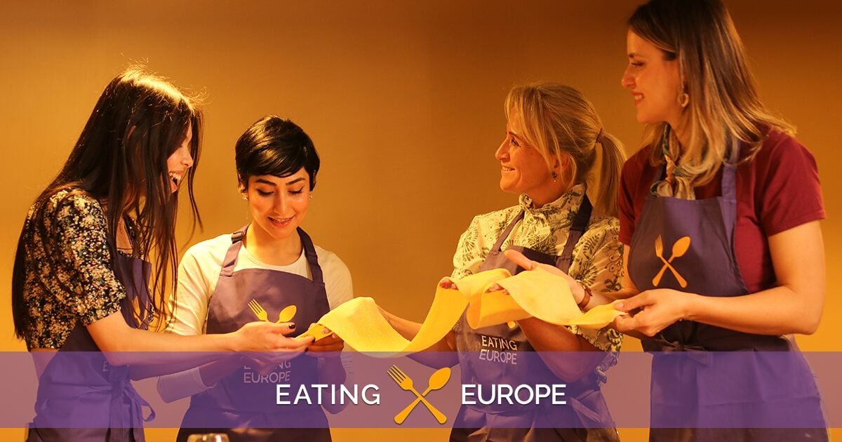 Adults-Only Pasta and Prosecco Class at Eating Europe Pasta Class (Trastevere)