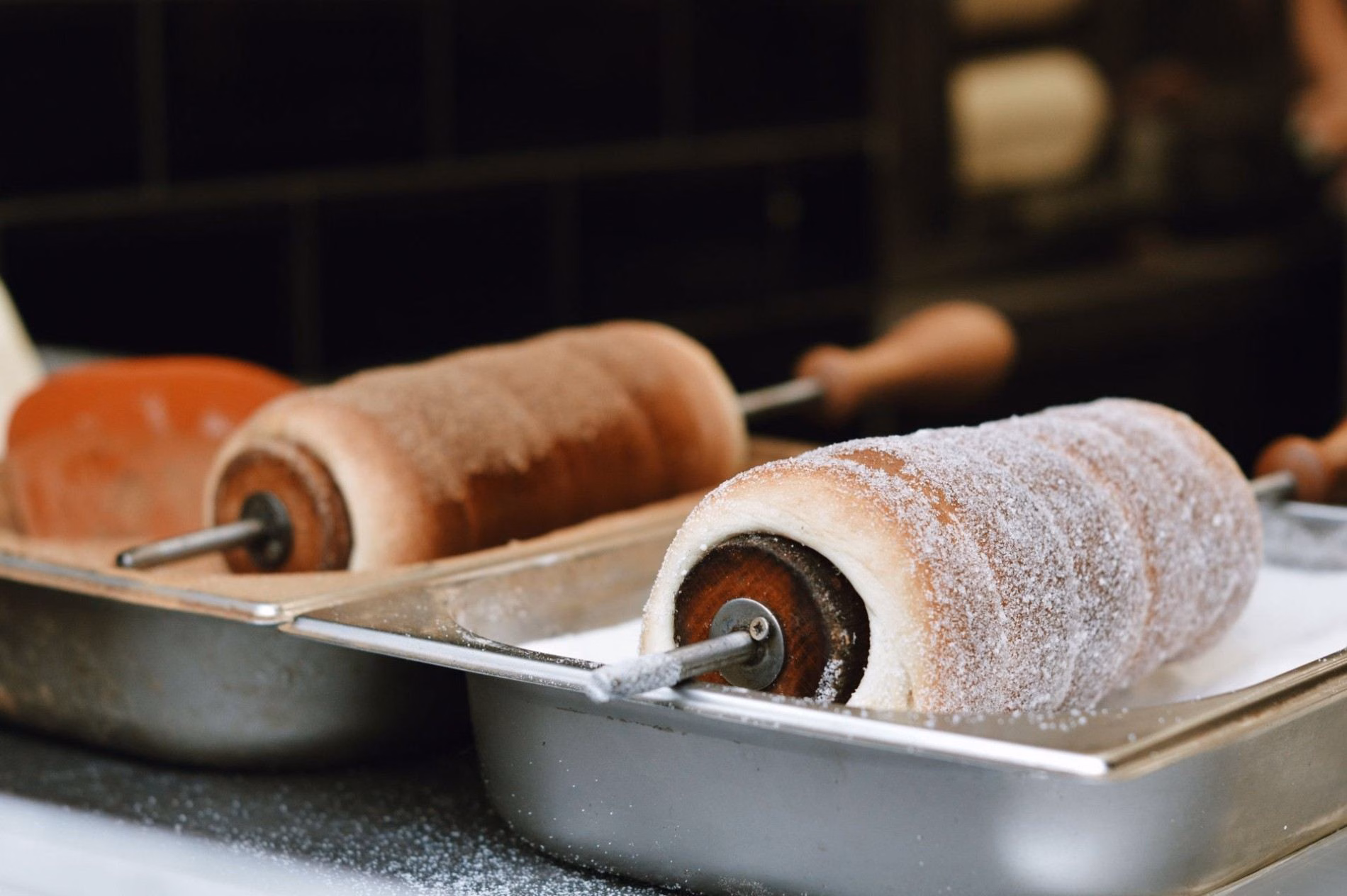 Kurtoskalacs_Hungarian_food