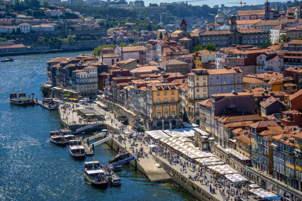 Waterside_Porto_Historic_Center